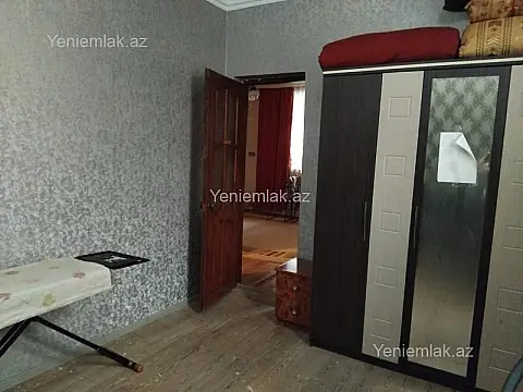 Satılır 4 otaqlı həyət evi 80 m²