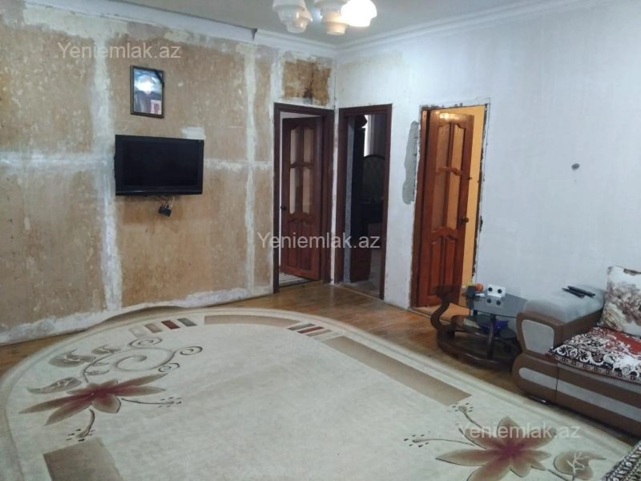 Satılır 4 otaqlı həyət evi 80 m²