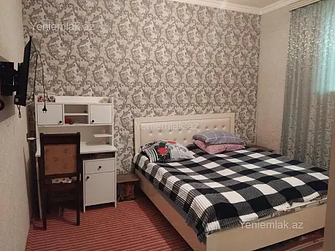 Satılır 4 otaqlı həyət evi 80 m²