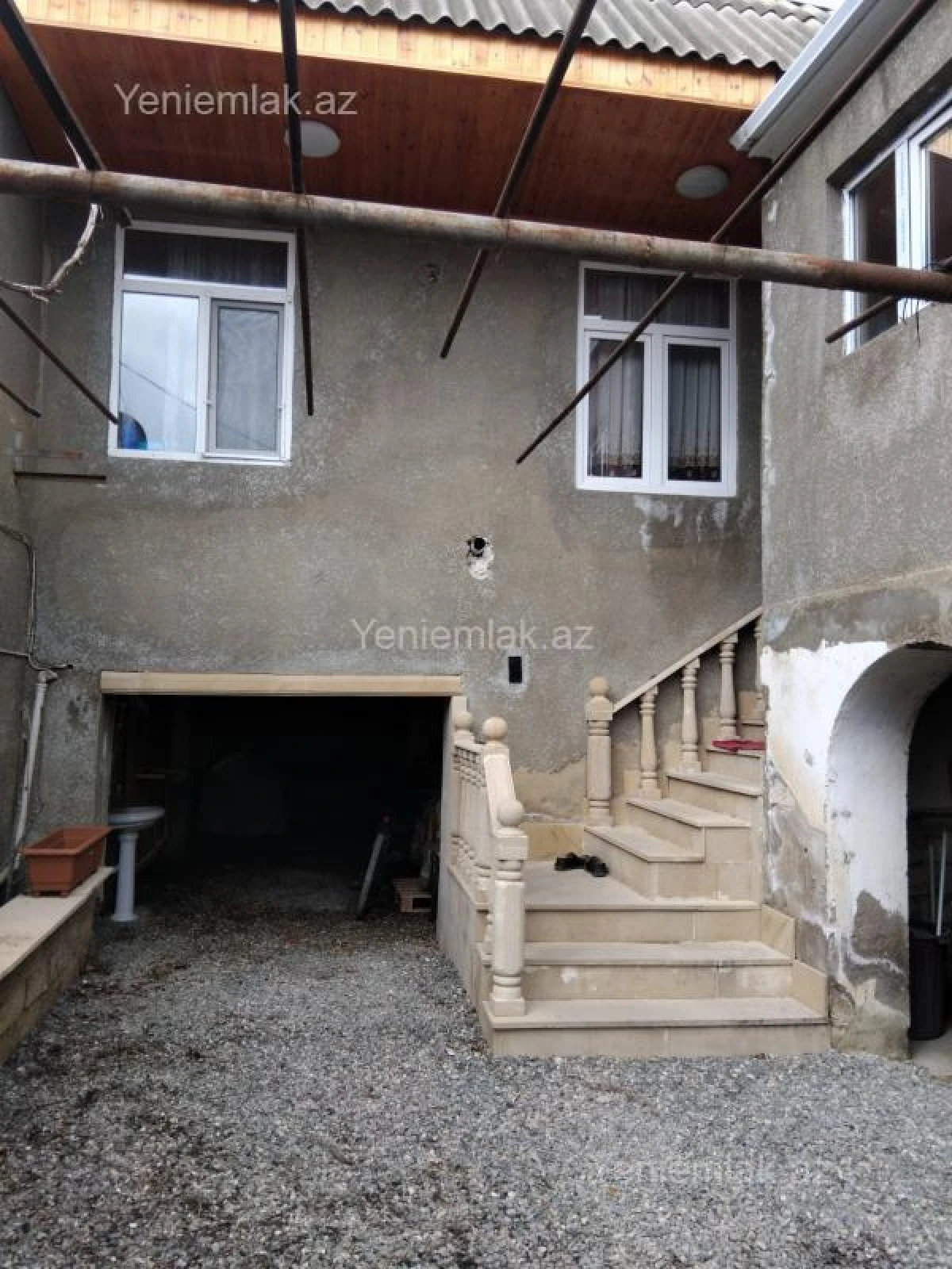 Satılır 4 otaqlı həyət evi 80 m²