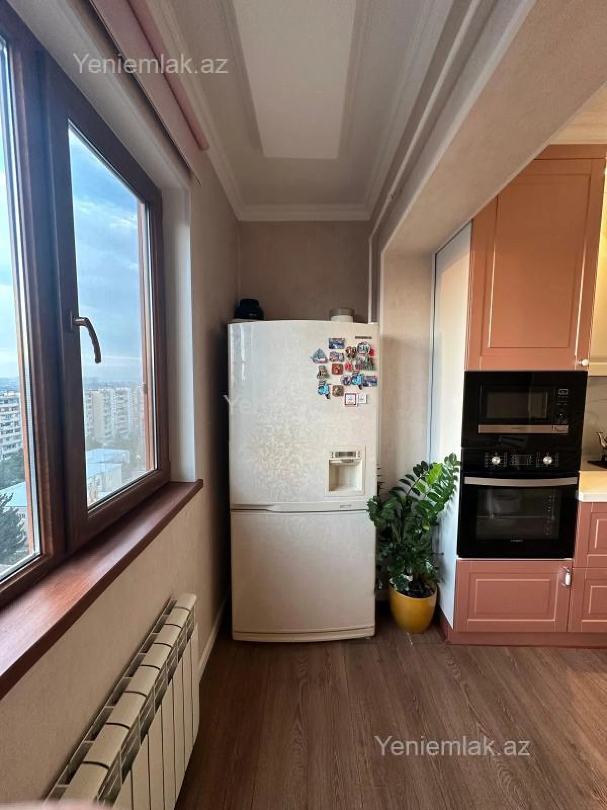 Satılır 2 otaqlı köhnə tikili 65 m²