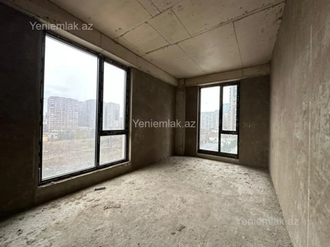 Satılır 3 otaqlı yeni tikili 133 m²