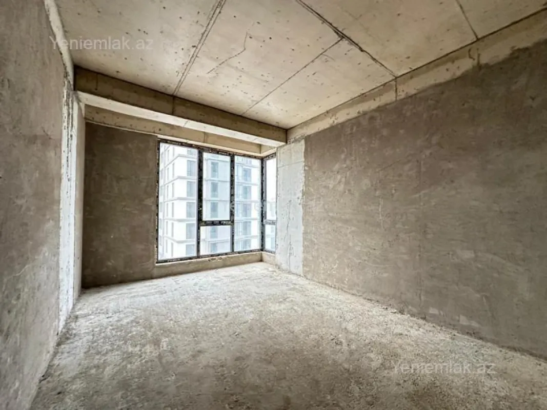 Satılır 3 otaqlı yeni tikili 133 m²