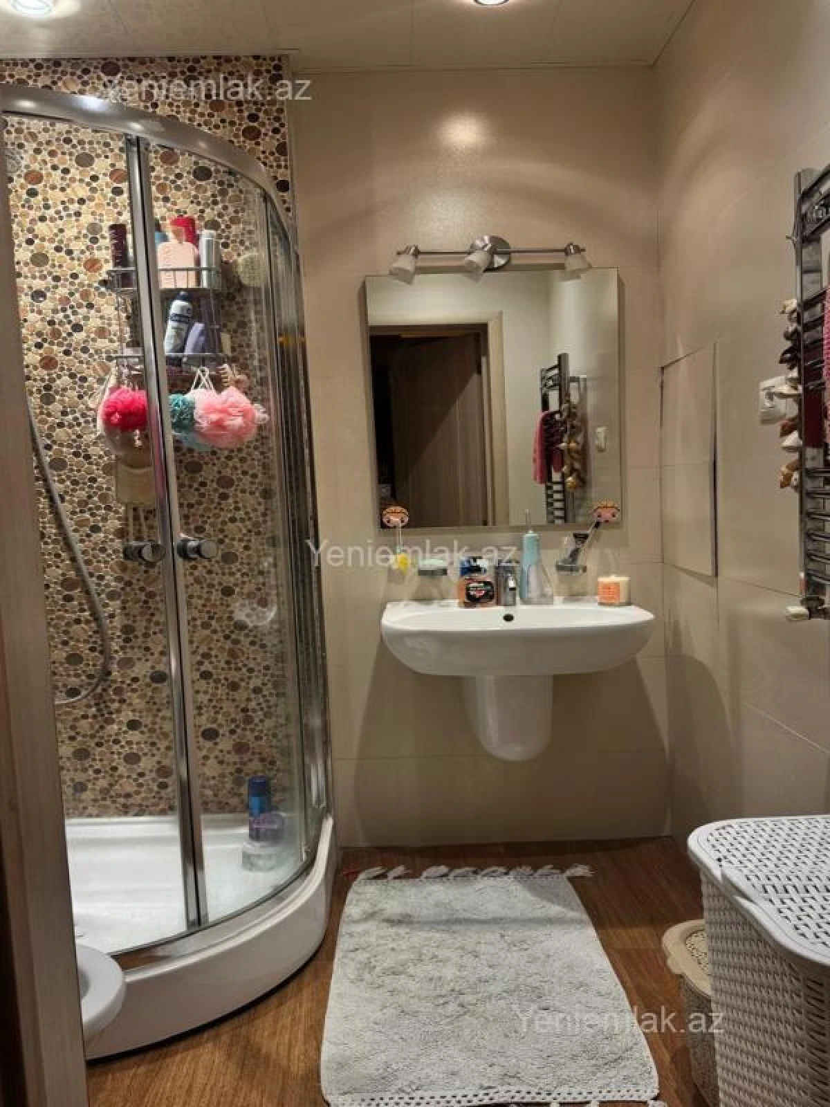 Satılır 4 otaqlı yeni tikili 165 m²