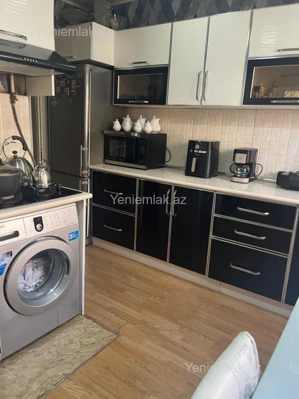 Satılır 3 otaqlı yeni tikili 70 m²