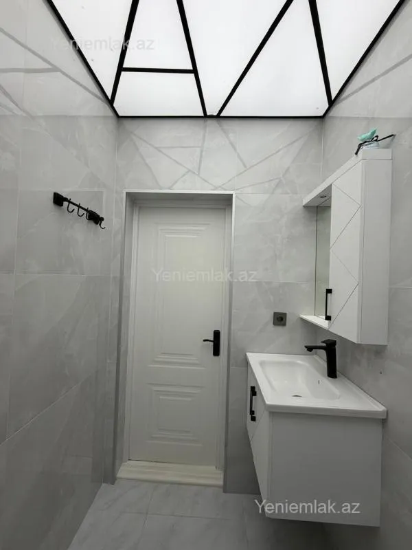 Satılır 3 otaqlı həyət evi 95 m²