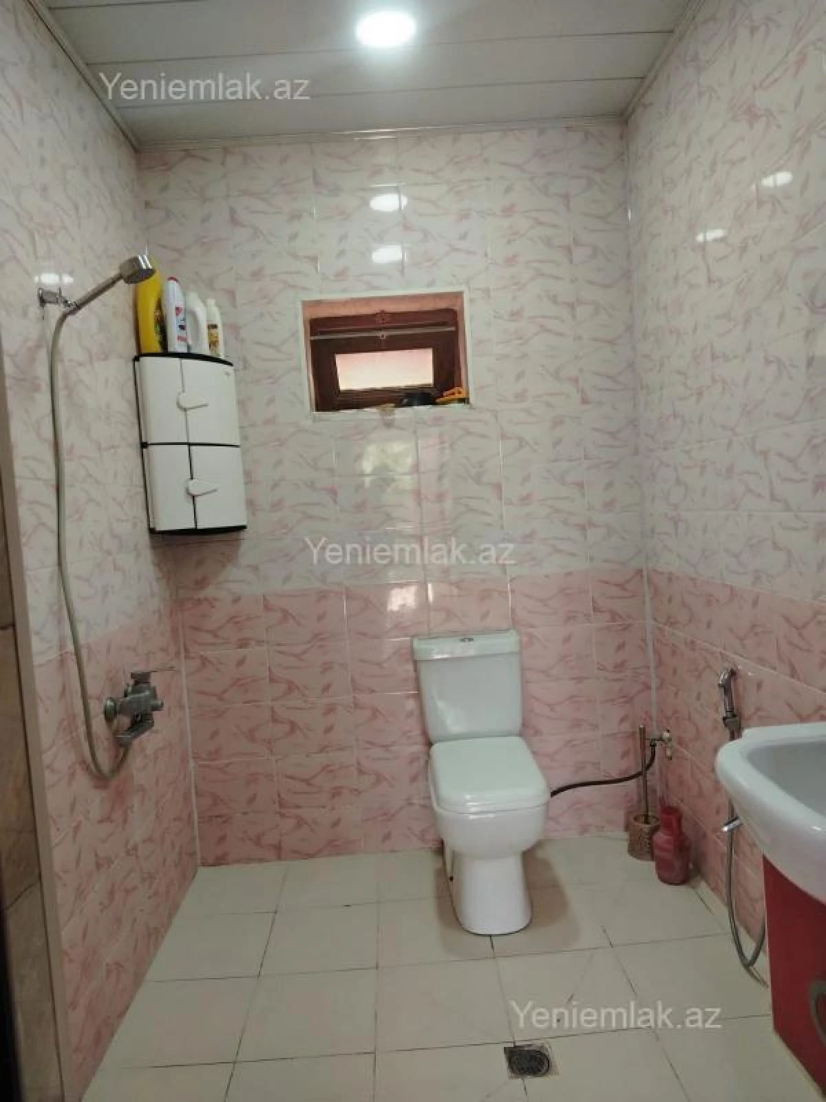 Satılır 3 otaqlı həyət evi 100 m²