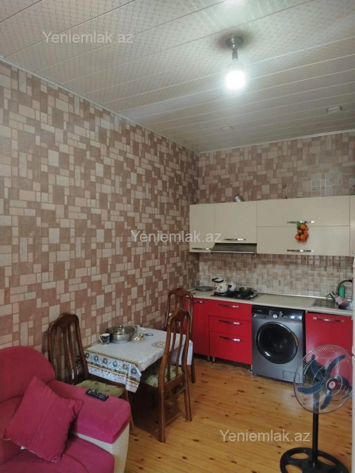 Satılır 3 otaqlı həyət evi 100 m²