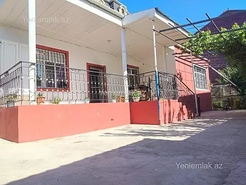 Satılır 3 otaqlı həyət evi 100 m² — Bakı, Səbail 3 otaq 100.00 m²