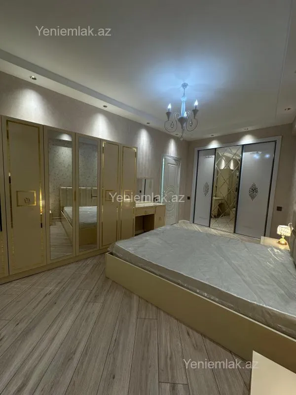 Satılır 3 otaqlı yeni tikili 90 m²