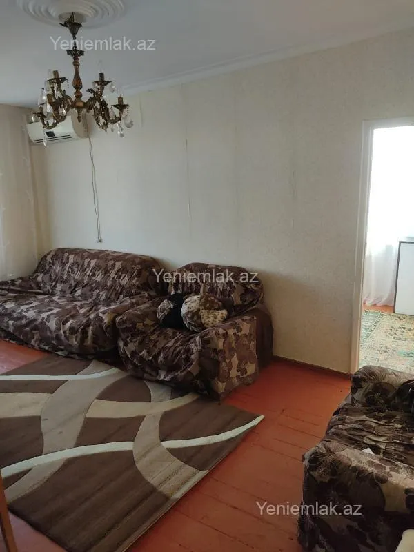 Satılır 2 otaqlı köhnə tikili 45 m²