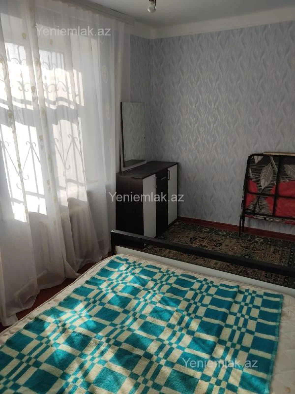 Satılır 2 otaqlı köhnə tikili 45 m²