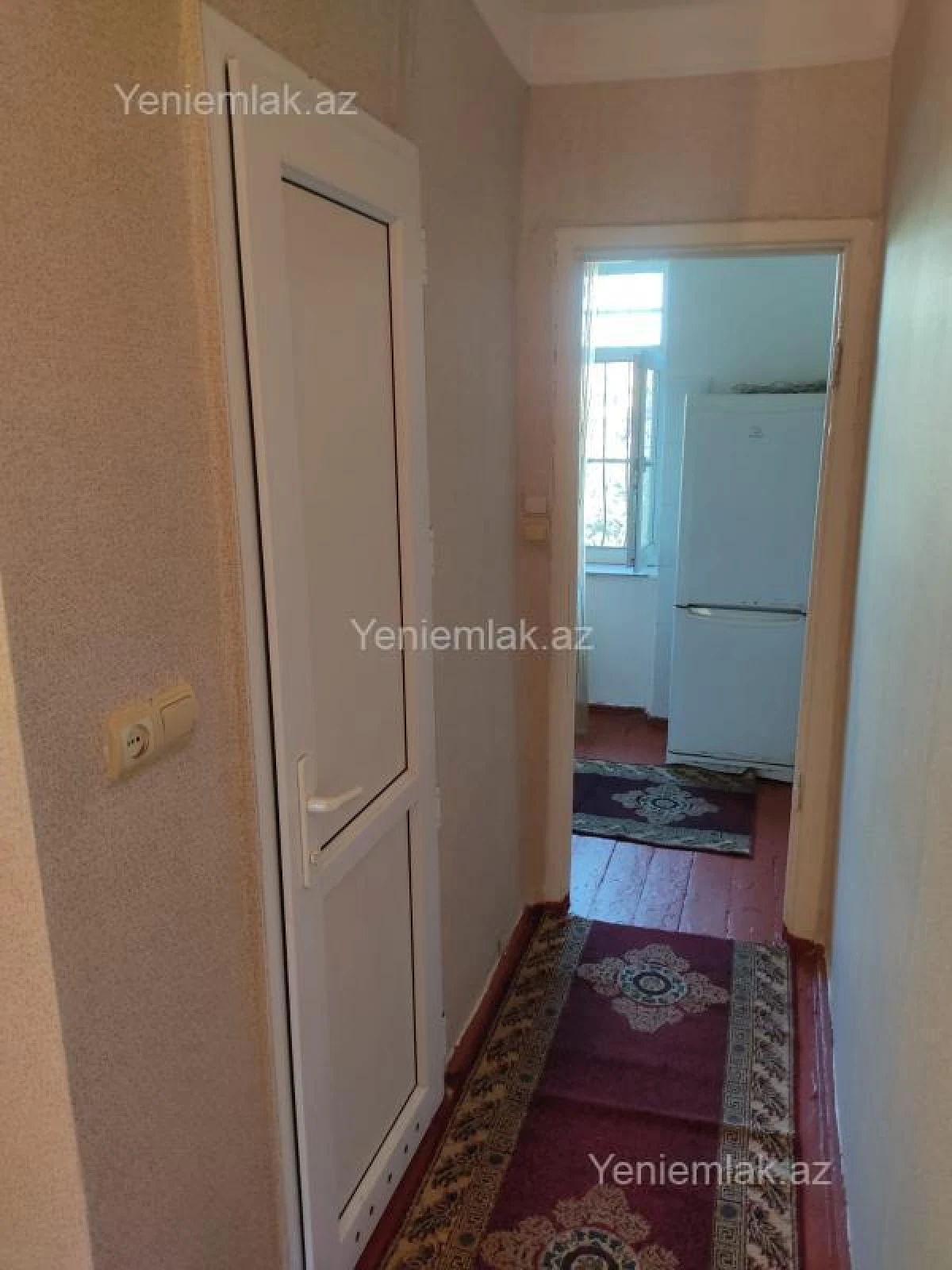 Satılır 2 otaqlı köhnə tikili 45 m²