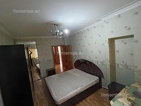 Satılır 3 otaqlı köhnə tikili 75 m²