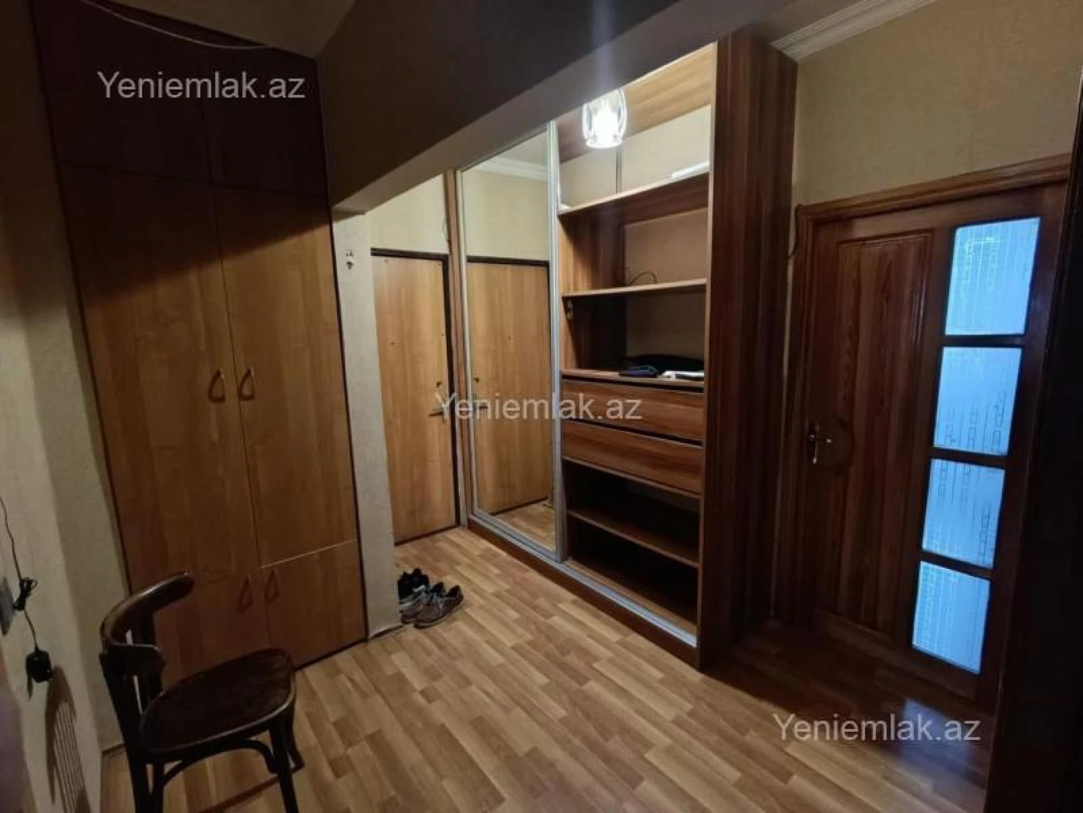 Satılır 3 otaqlı köhnə tikili 75 m²