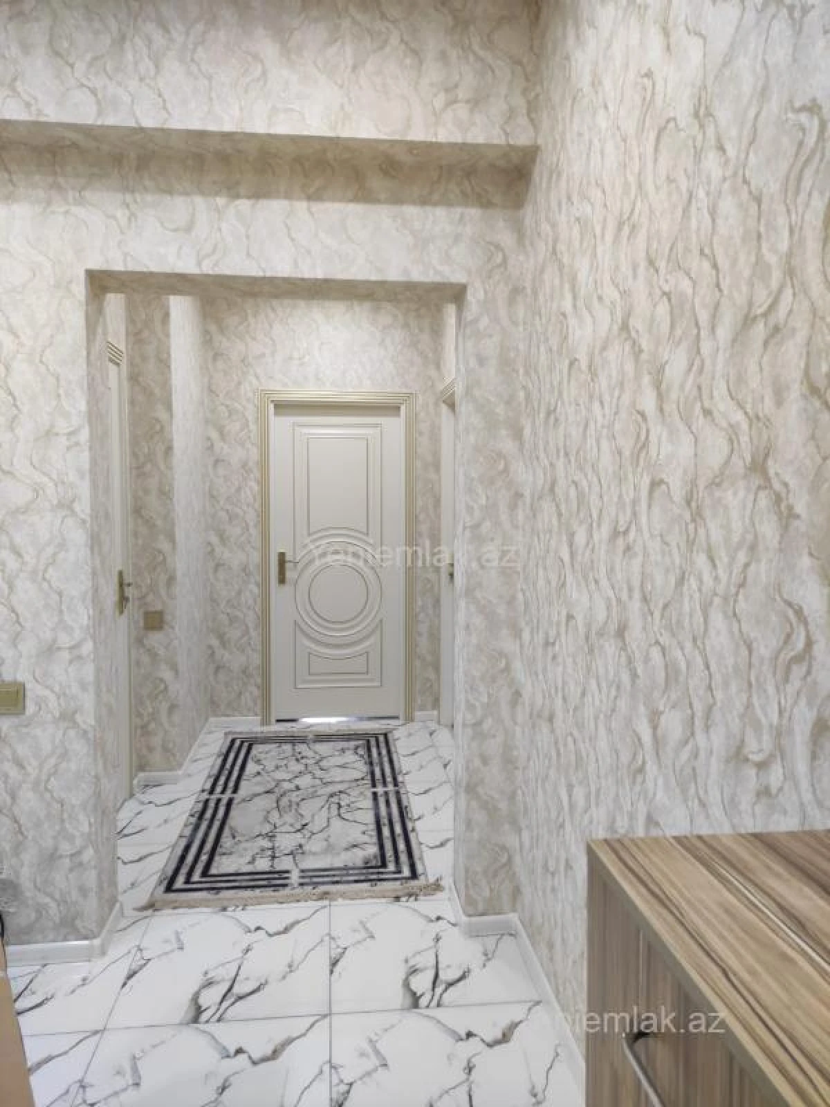 Satılır 2 otaqlı yeni tikili 60 m²