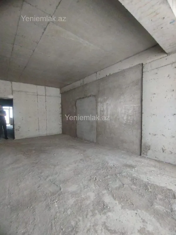 Satılır 3 otaqlı yeni tikili 157 m²
