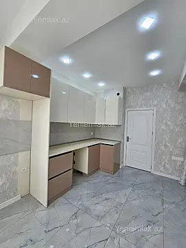 Satılır 3 otaqlı yeni tikili 84 m²