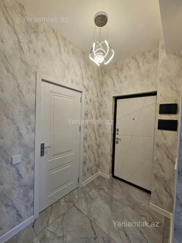 Satılır 3 otaqlı yeni tikili 84 m²