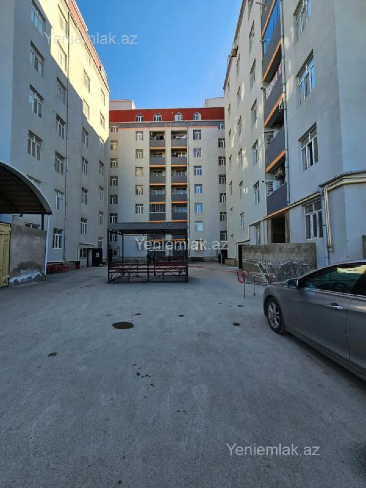 Satılır 3 otaqlı yeni tikili 84 m²