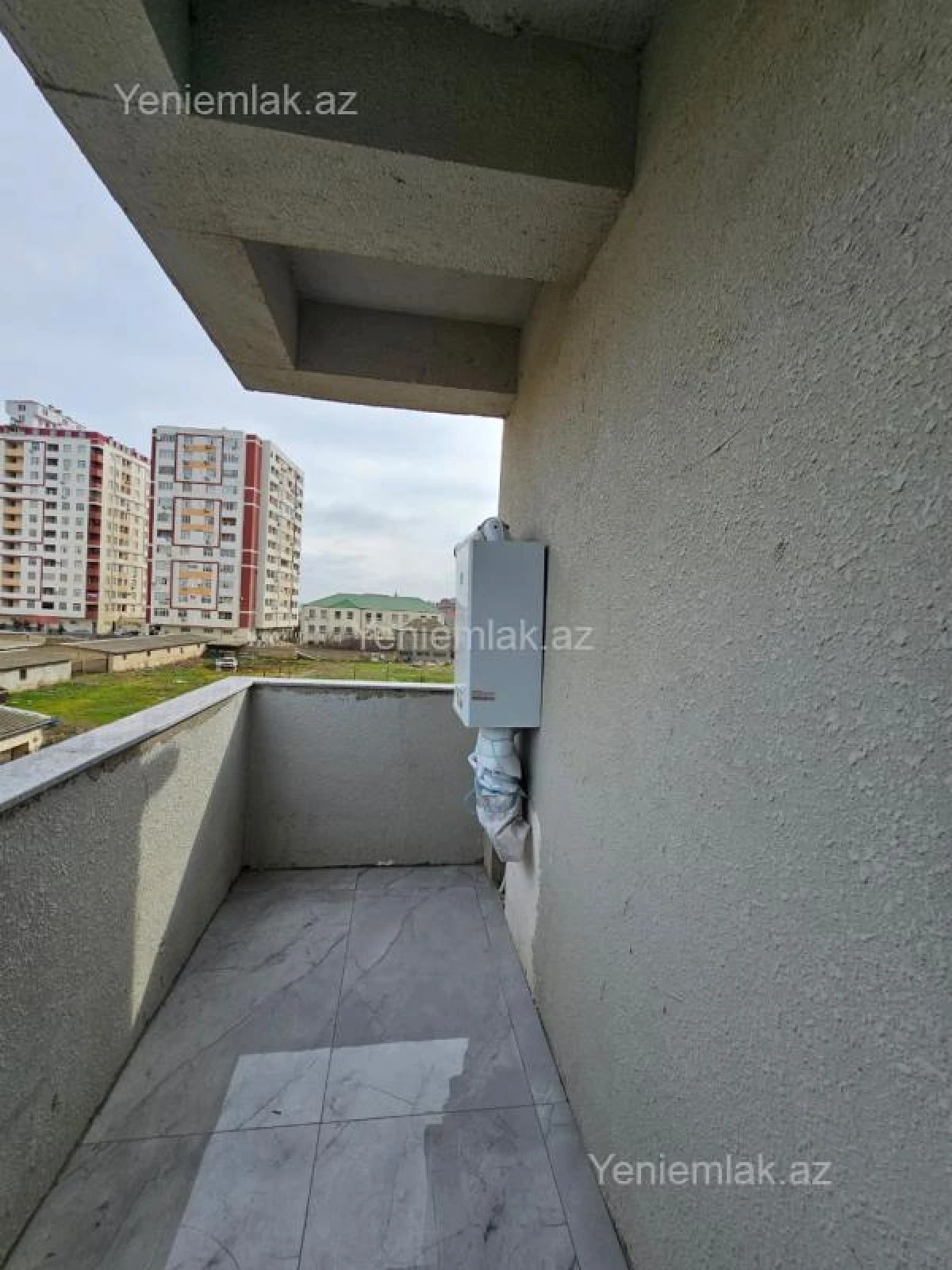 Satılır 3 otaqlı yeni tikili 84 m²