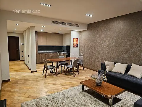Satılır 3 otaqlı yeni tikili 113 m²