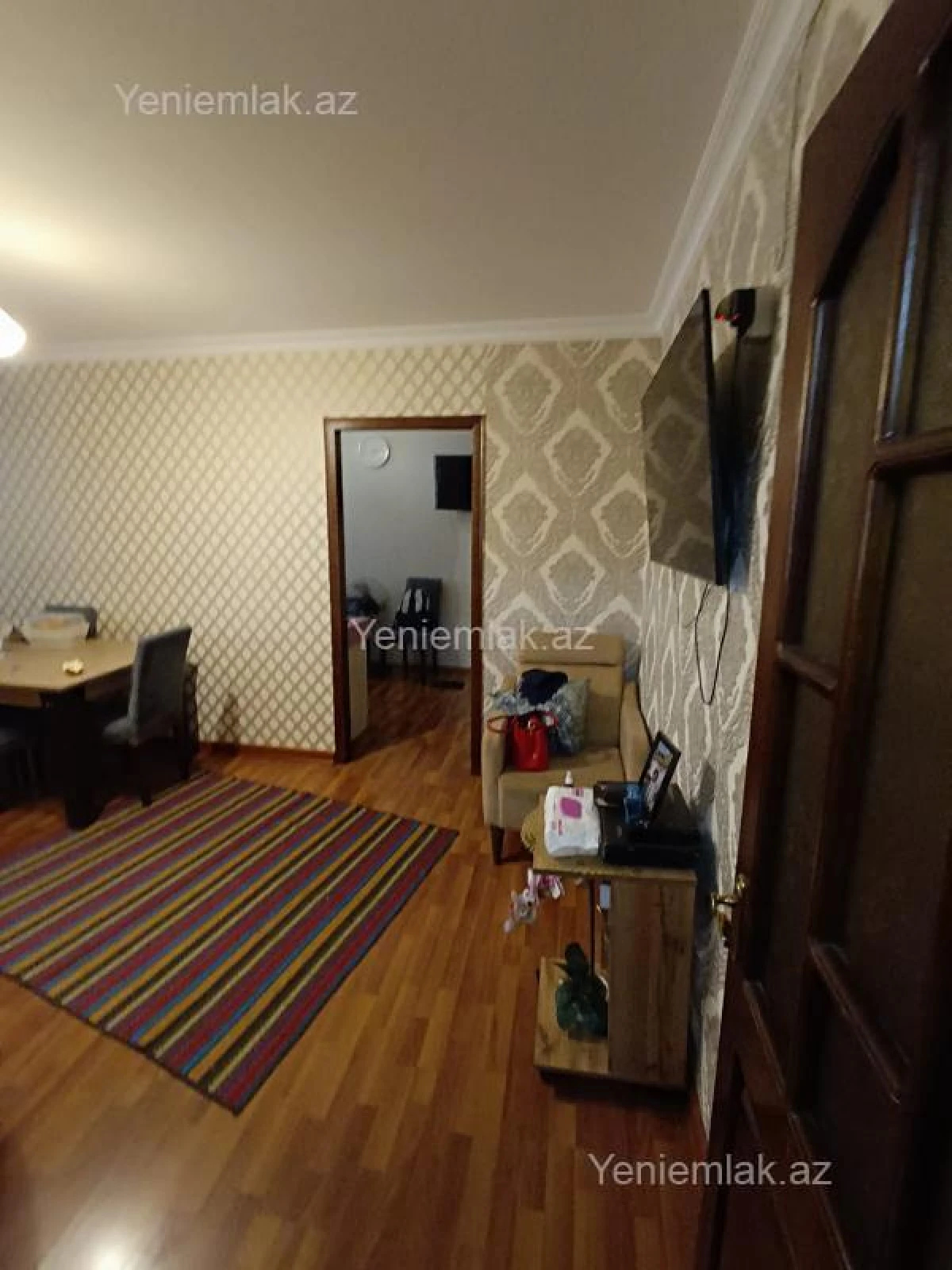 Satılır 2 otaqlı köhnə tikili 55 m²