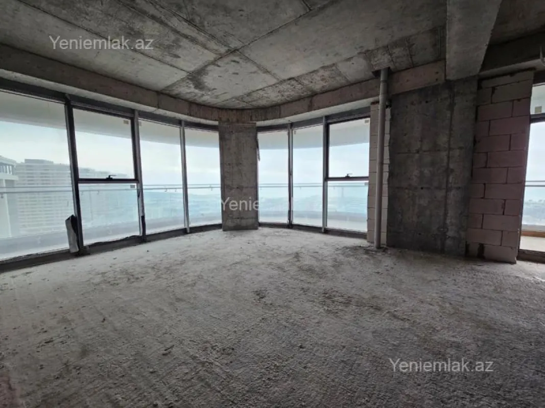 Satılır 4 otaqlı yeni tikili 224 m²