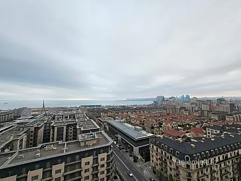 Satılır 4 otaqlı yeni tikili 224 m²