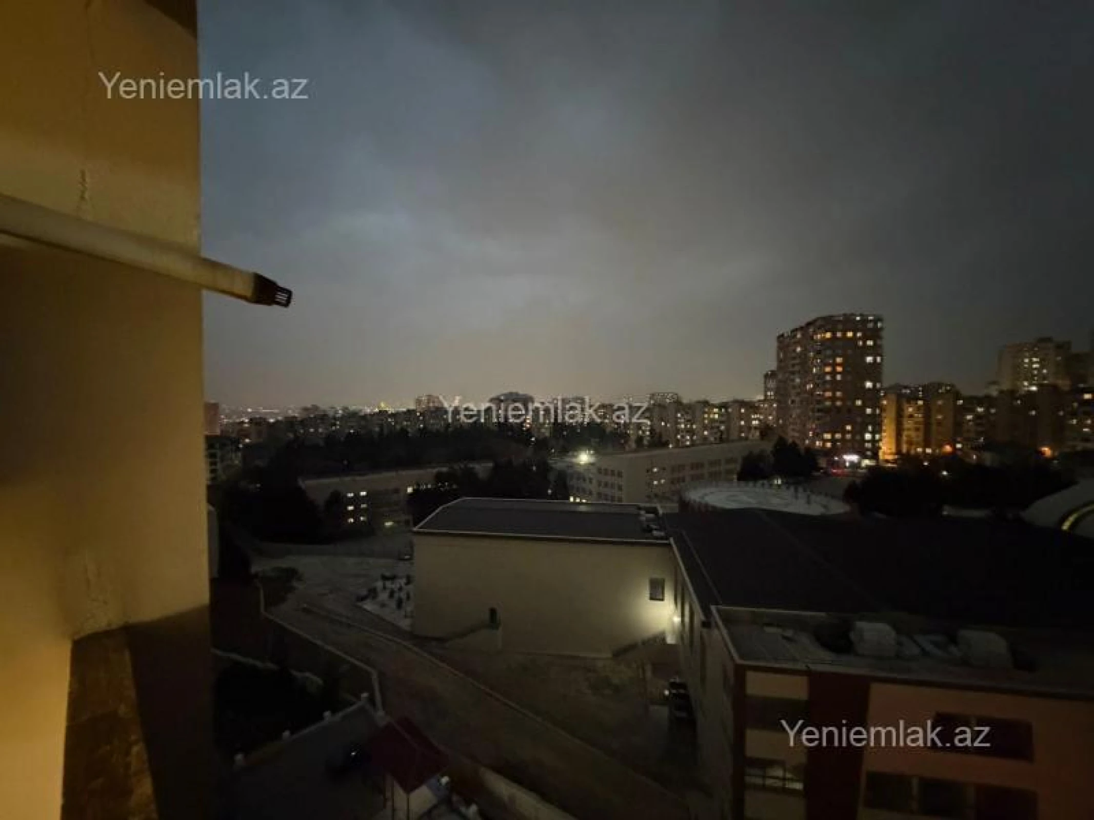 Satılır 3 otaqlı yeni tikili 150 m²