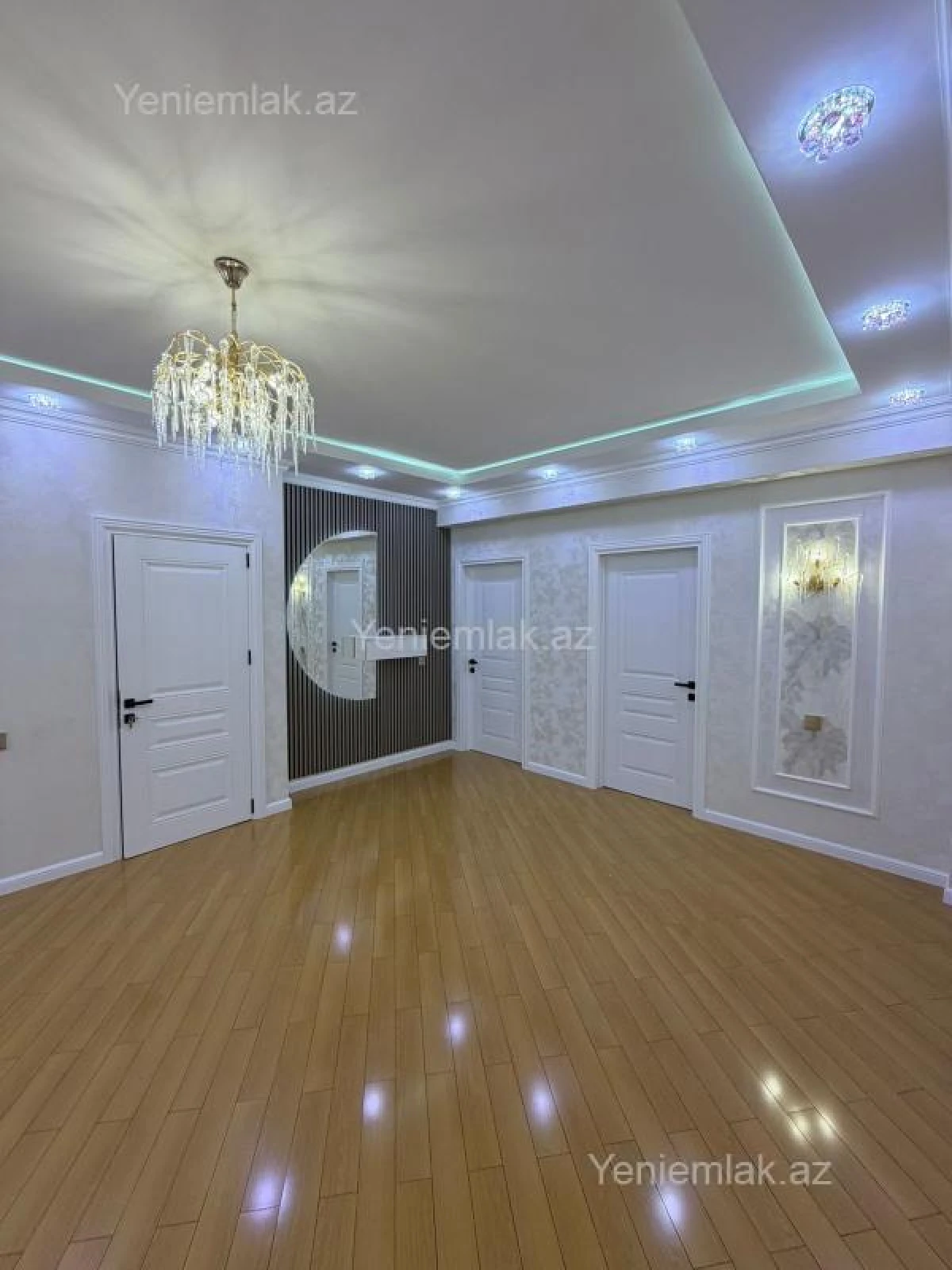 Satılır 3 otaqlı yeni tikili 150 m²