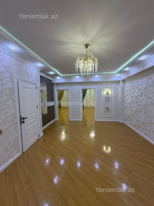 Satılır 3 otaqlı yeni tikili 150 m²