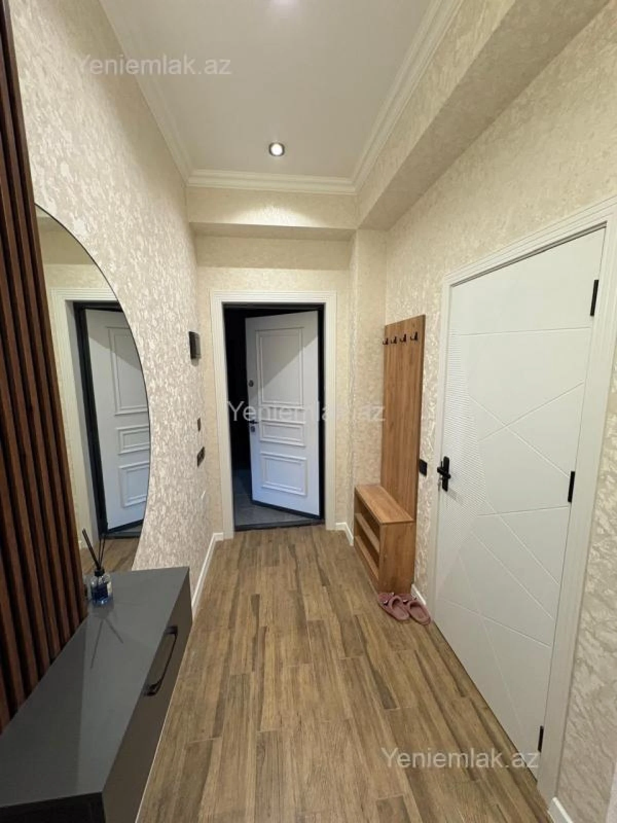 Satılır 2 otaqlı yeni tikili 60 m²