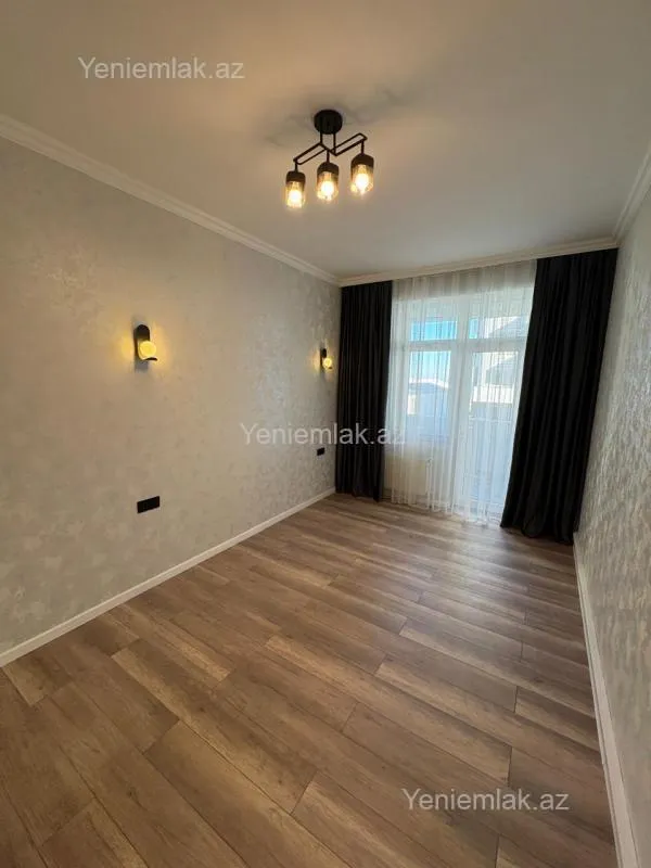 Satılır 2 otaqlı yeni tikili 60 m²