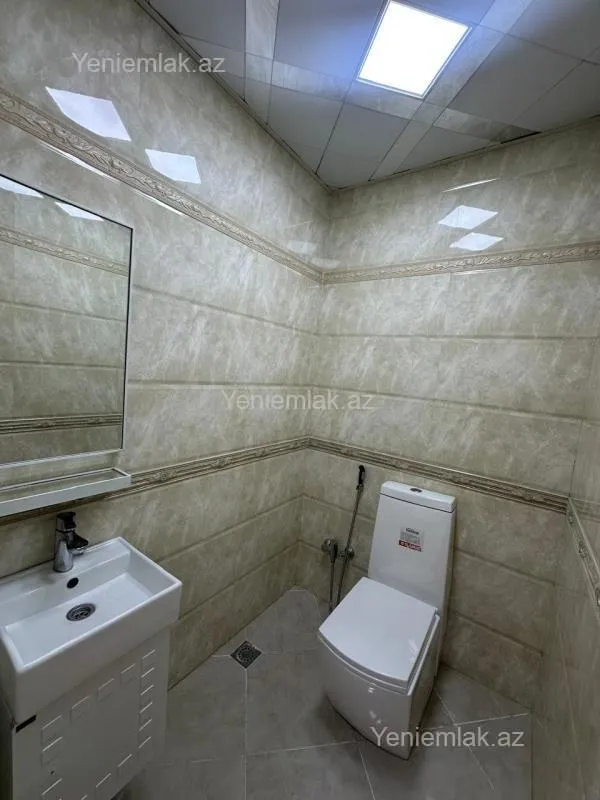 Satılır 2 otaqlı yeni tikili 100 m²