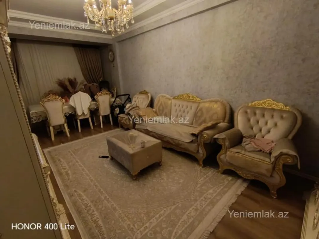 Satılır 2 otaqlı yeni tikili 86 m²