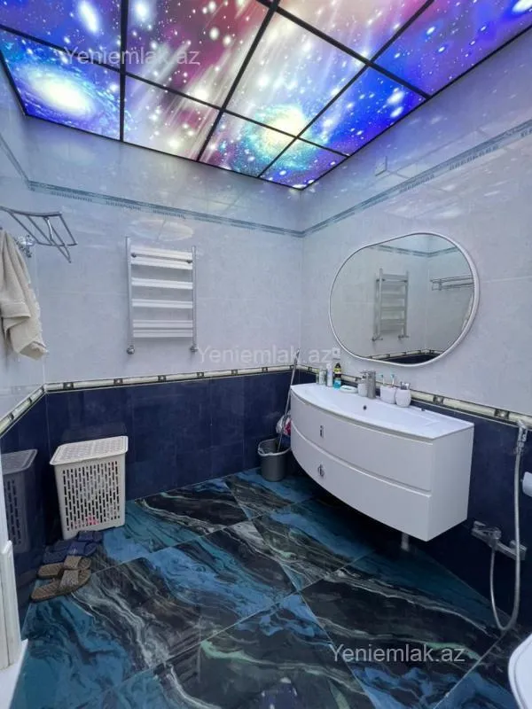 Satılır 3 otaqlı yeni tikili 137 m²