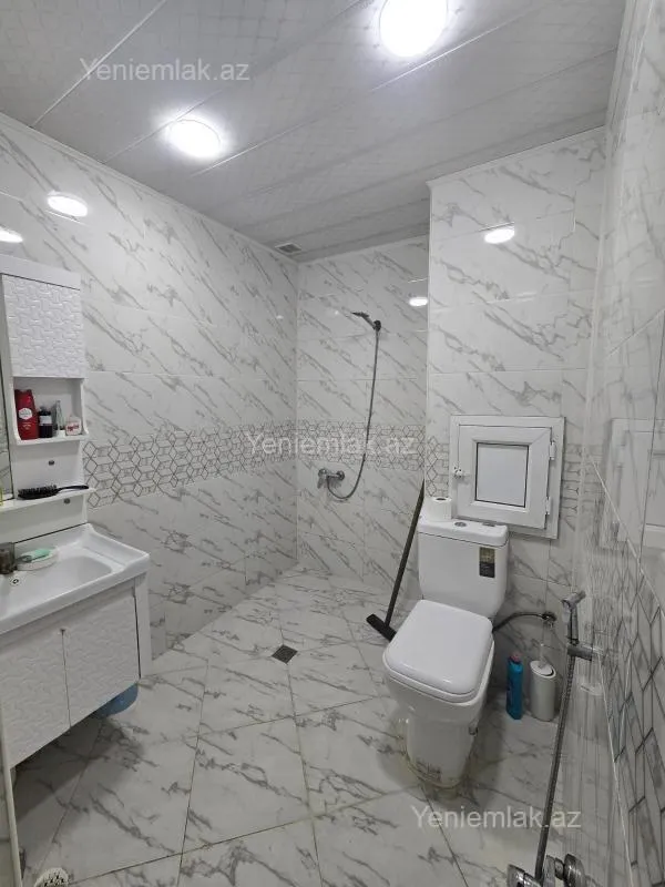 Satılır 2 otaqlı köhnə tikili 45 m²