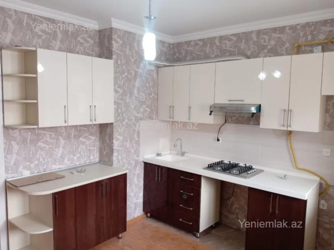 Satılır 3 otaqlı yeni tikili 160 m²