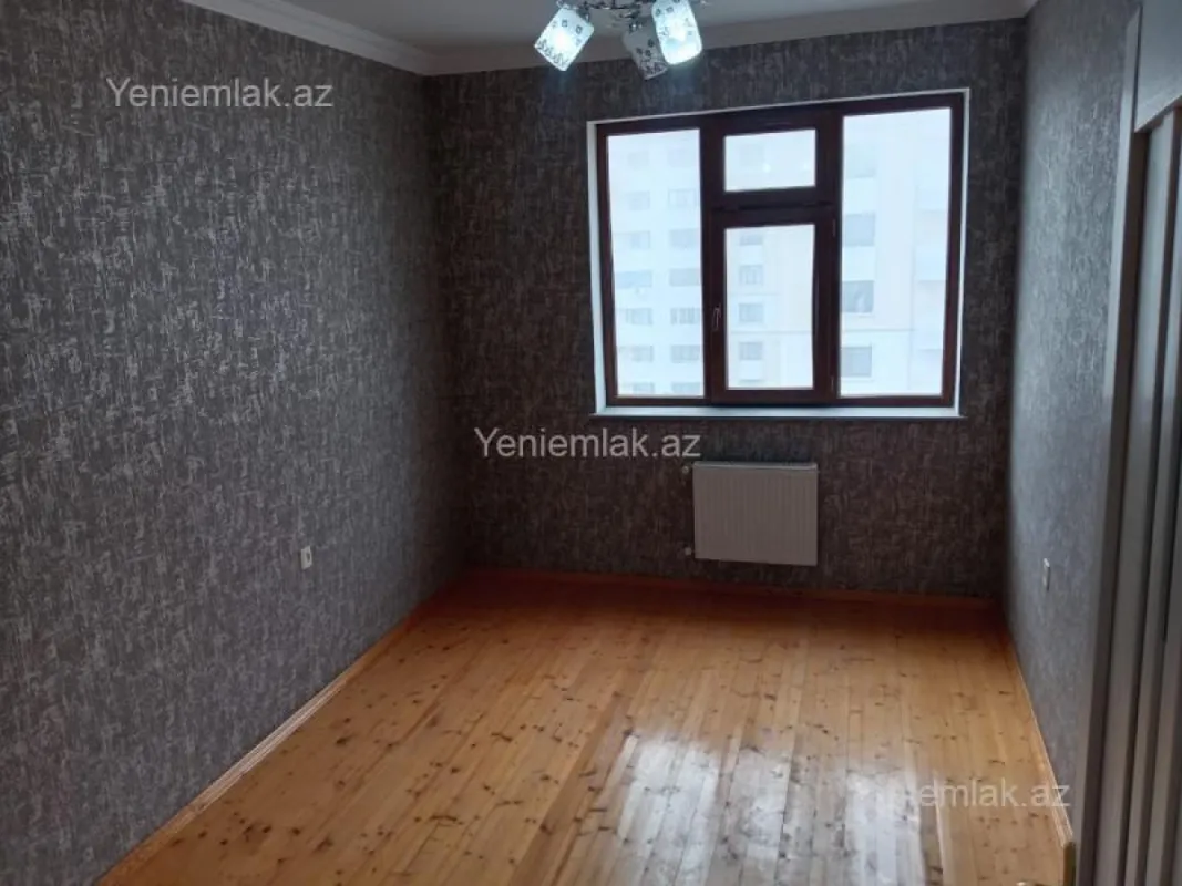 Satılır 3 otaqlı yeni tikili 160 m²