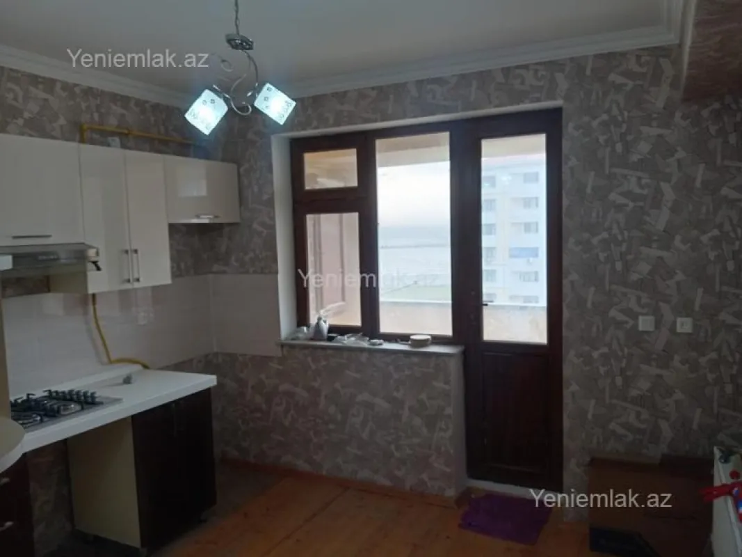Satılır 3 otaqlı yeni tikili 160 m²