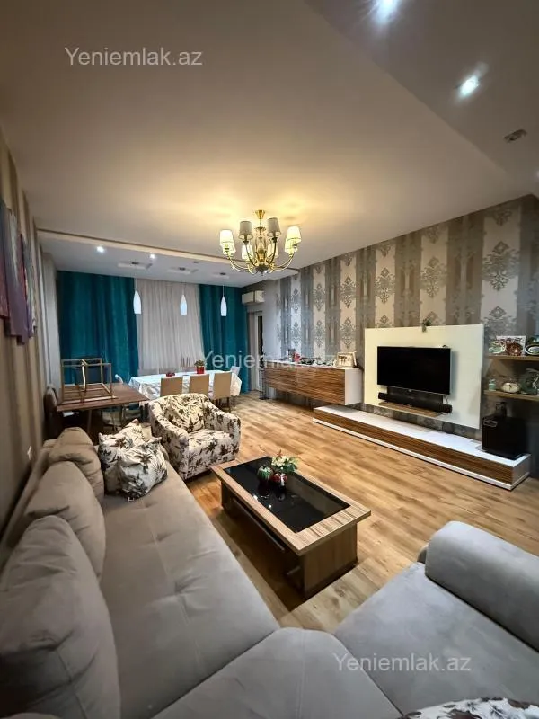 Satılır 3 otaqlı yeni tikili 134 m²