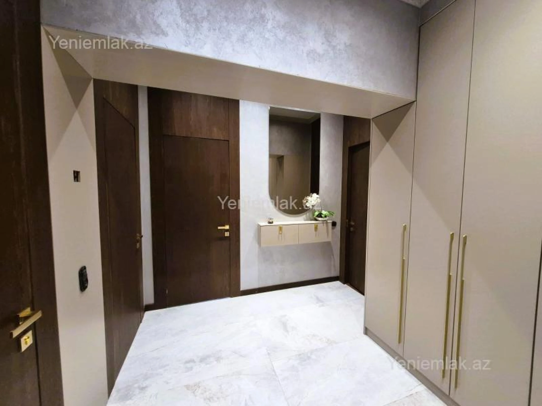 Satılır 3 otaqlı yeni tikili 91 m²