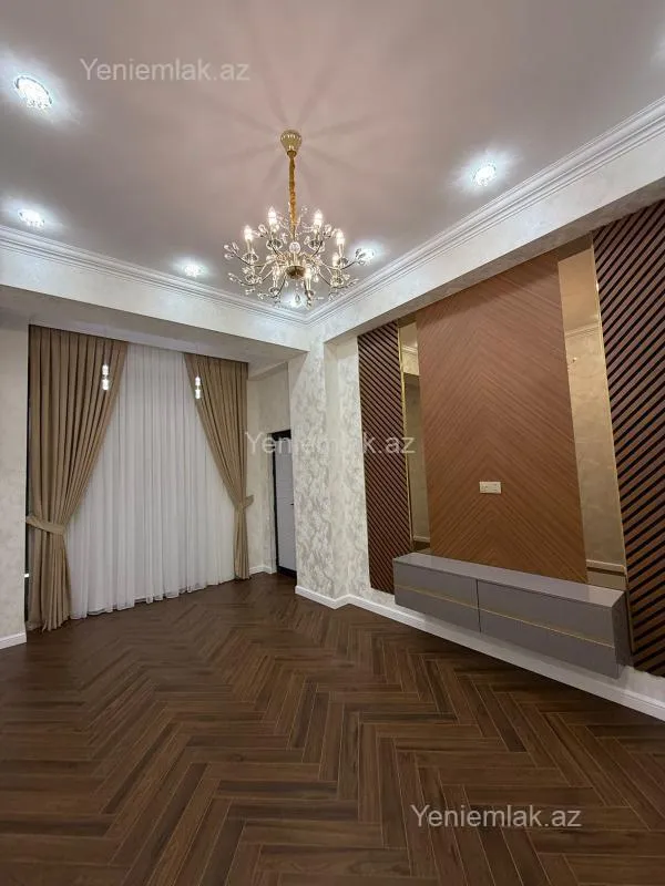 Satılır 2 otaqlı yeni tikili 74 m²