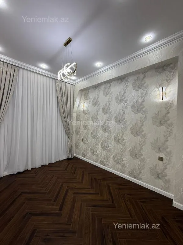 Satılır 2 otaqlı yeni tikili 74 m²