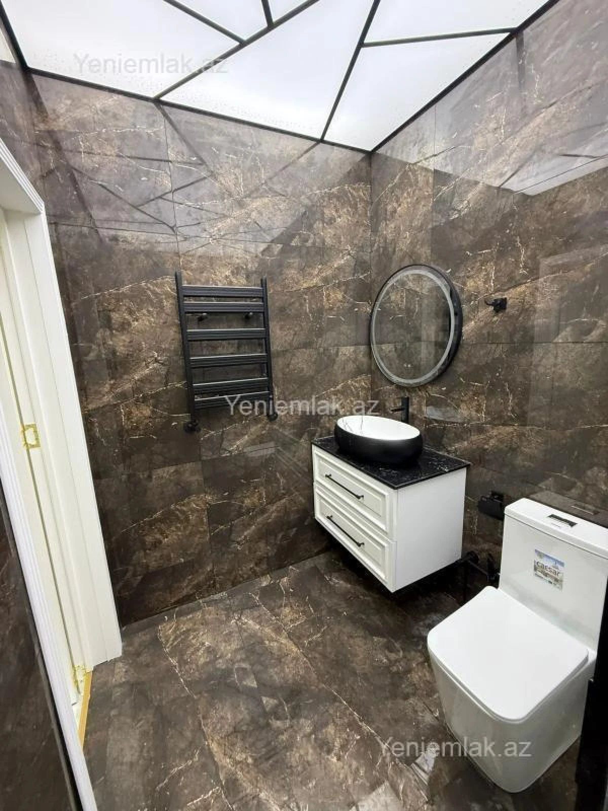 Satılır 2 otaqlı yeni tikili 74 m²