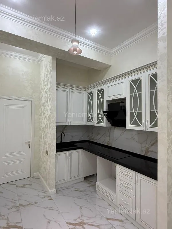 Satılır 2 otaqlı yeni tikili 74 m²