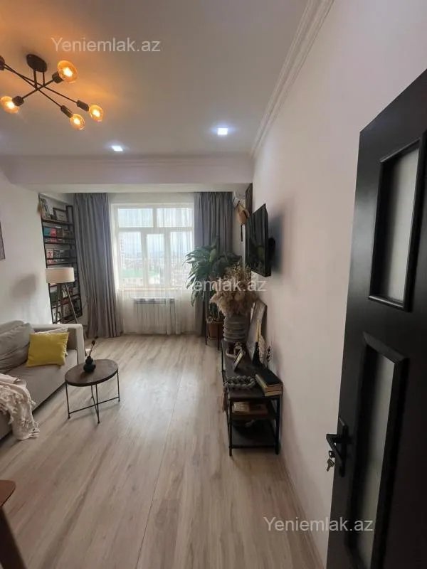 Satılır 2 otaqlı yeni tikili 53 m²