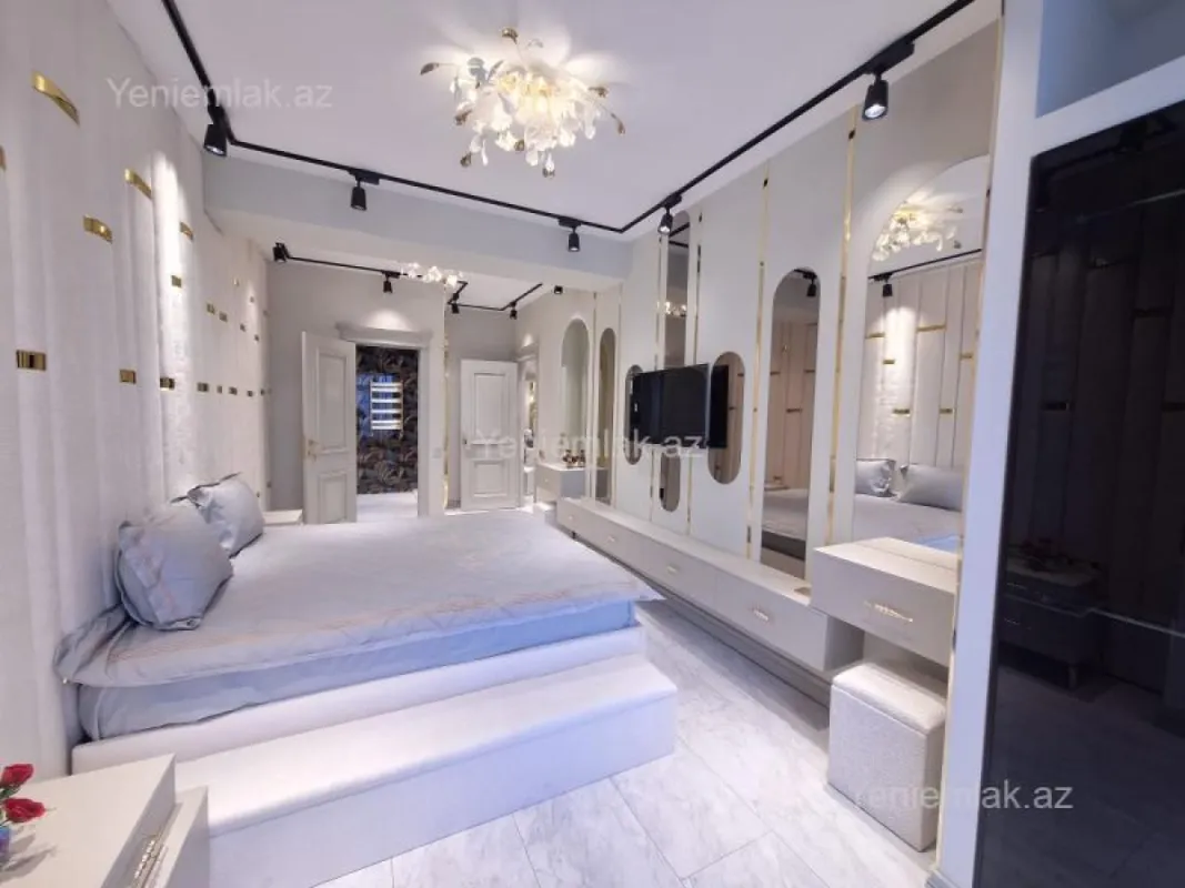 Satılır 5 otaqlı yeni tikili 183 m²