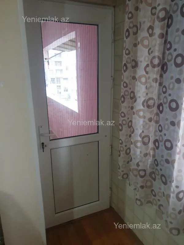 Satılır 2 otaqlı köhnə tikili 51 m²